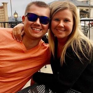 Meet your Posher, Kara